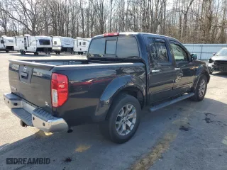 2019 Nissan Frontier SL with VIN 1N6AD0ER2KN746520, listed as a Copart auction lot 46954705 with 100,215 mi miles and Salvage Title. Bid and sale history available at carsss.com. Image 3.