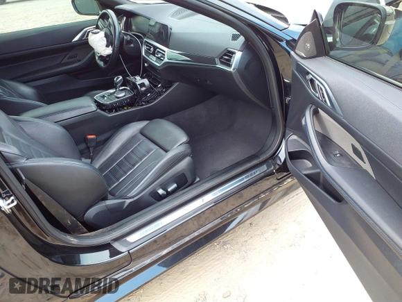 2021 BMW 4 Series M440i with VIN WBA53AT07MCH13853, listed as a IAAI auction lot 41788733 with 53,518 mi miles and . Bid and sale history available at DreamBid. Image 5.