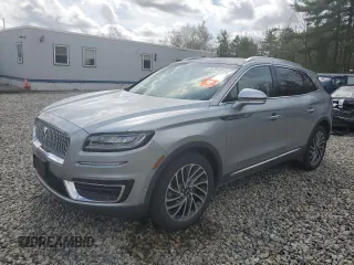 2020 Lincoln Nautilus Reserve z VIN 2LMPJ8K92LBL00292, wystawiony jako Copart lot #55752605 z przebiegiem 56 675 mil mil oraz Szkoda całkowita • Salvage title. Historia ofert i sprzedaży dostępna na DreamBid. Obrazek 1.