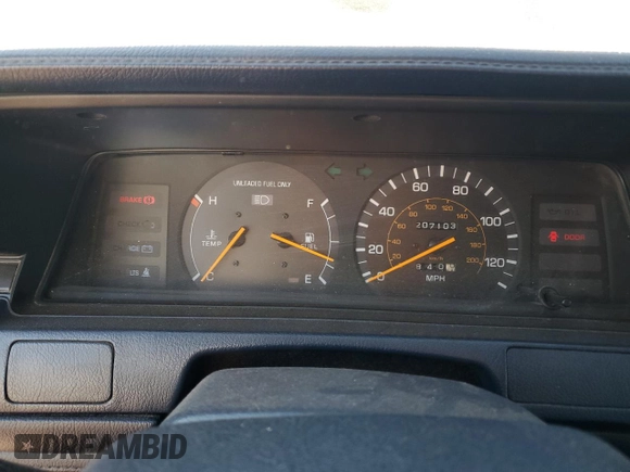 1989 Toyota Camry z VIN 4T1SV24E5KU019985, wystawiony jako Copart lot #81200104 z przebiegiem 207 103 mil mil oraz Szkoda całkowita • Salvage title. Historia ofert i sprzedaży dostępna na DreamBid. Obrazek 9.