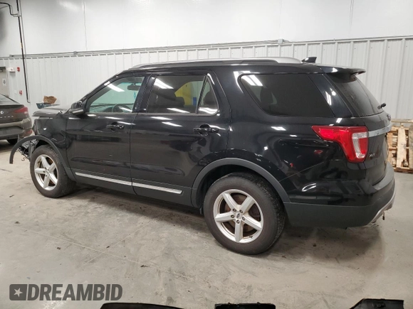2017 Ford Explorer XLT with VIN 1FM5K8D80HGA66030, listed as a Copart auction lot 86068094 with 72,705 mi miles and Salvage Title. Bid and sale history available at carsss.com. Image 2.