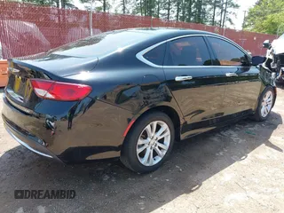 2015 Chrysler 200 Limited with VIN 1C3CCCABXFN661489, listed as a IAAI auction lot 41919598 with 169,131 mi miles. Bid and sale history available at carsss.com. Image 4.