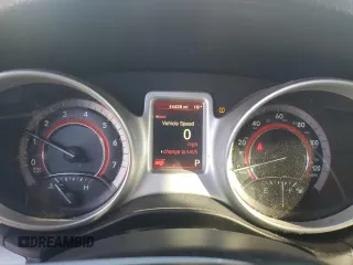 2019 Dodge Journey SE with VIN 3C4PDCBB3KT770900, listed as a Copart auction lot 42358415 with 44,438 mi miles and Salvage Title. Bid and sale history available at DreamBid. Image 9.
