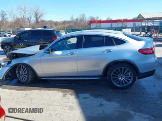 2018 Mercedes-Benz GLC with VIN WDC0J4KB2JF295176, listed as a IAAI auction lot 41877015 with 76,504 mi miles. Bid and sale history available at carsss.com. Image 14.