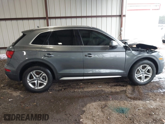 2018 Audi Q5 Premium Plus with VIN WA1BNAFY4J2163960, listed as a IAAI auction lot 41758638 with 59,803 mi miles. Bid and sale history available at carsss.com. Image 13.