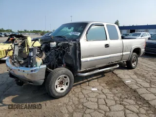 2002 GMC Sierra 2500HD SLE z VIN 1GTHK29G92E151398, wystawiony jako Copart lot #58784095 z przebiegiem Nie podano mil oraz Czysty tytuł • Clean title. Historia ofert i sprzedaży dostępna na DreamBid. Obrazek 1.