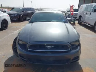 2013 Ford Mustang V6 with VIN 1ZVBP8AM7D5268215, listed as a IAAI auction lot 42302505 with 165,539 mi miles and . Bid and sale history available at DreamBid. Image 11.