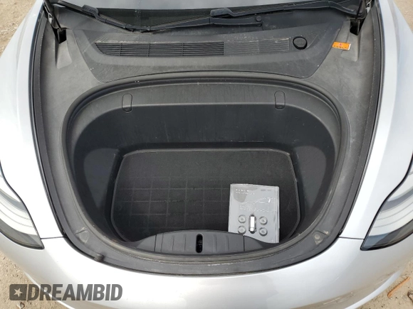 2018 Tesla Model 3 Long Range Battery with VIN 5YJ3E1EB5JF087606, listed as a Copart auction lot 52298485 with 73,242 mi miles and Salvage Title. Bid and sale history available at DreamBid. Image 11.