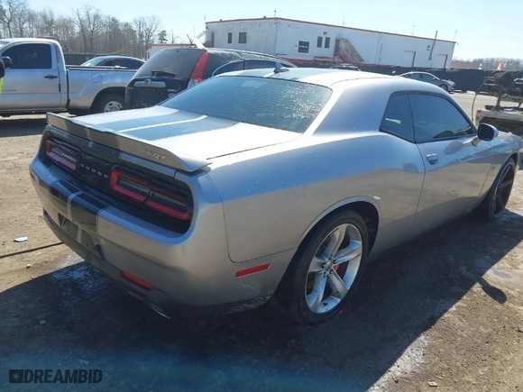 2015 Dodge Challenger SRT 392 with VIN 2C3CDZDJ5FH747207, listed as a IAAI auction lot 38985493 with NaN miles. Bid and sale history available at carsss.com. Image 4.