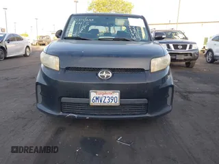 2011 Scion xB z VIN JTLZE4FEXB1119971, wystawiony jako IAAI lot #42325081 z przebiegiem 194 070 mil mil oraz . Historia ofert i sprzedaży dostępna na DreamBid. Obrazek 6.