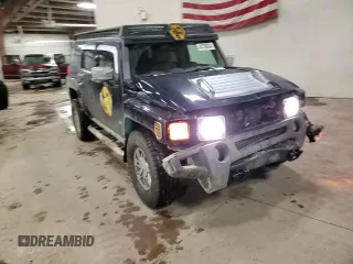 2007 Hummer H3 SUV with VIN 5GTDN13E778142883, listed as a Copart auction lot 84789934 with 102,402 mi miles and Clean Title. Bid and sale history available at DreamBid. Image 12.
