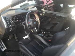 2022 BMW X4 M z VIN 5YM23EC05N9L05268, wystawiony jako Copart lot #81892214 z przebiegiem 37 163 mil mil oraz Szkody całkowita. Historia ofert i sprzedaży dostępna na DreamBid. Obrazek 8.