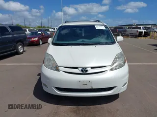 2010 Toyota Sienna XLE with VIN 5TDYK4CC7AS291119, listed as a IAAI auction lot 41742917 with 201,590 mi miles. Bid and sale history available at carsss.com. Image 12.