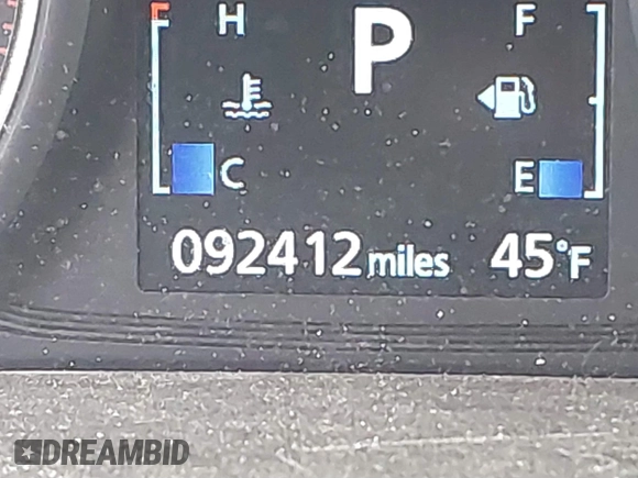 2020 Mitsubishi Outlander ES z VIN JA4AZ3A34LZ021352, wystawiony jako IAAI lot #41853465 z przebiegiem 92 412 mil mil oraz . Historia ofert i sprzedaży dostępna na DreamBid. Obrazek 15.