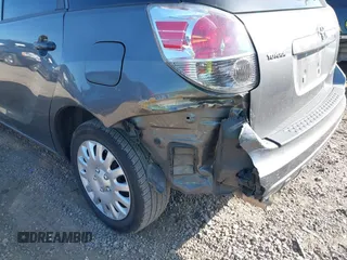 2007 Toyota Matrix STD z VIN 2T1KR32E17C641134, wystawiony jako IAAI lot #41996685 z przebiegiem 108 718 mil mil oraz . Historia ofert i sprzedaży dostępna na DreamBid. Obrazek 6.