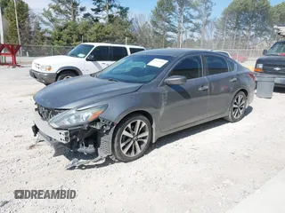2018 Nissan Altima SR with VIN 1N4AL3AP6JC118424, listed as a IAAI auction lot 41697348 with 112,910 mi miles and . Bid and sale history available at carsss.com. Image 2.