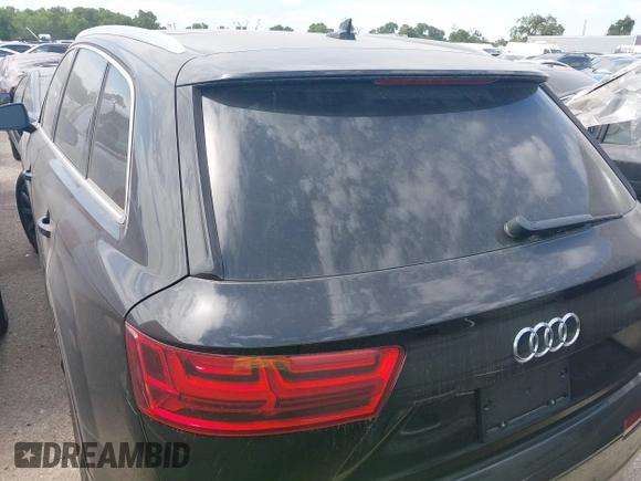 2017 Audi Q7 Prestige с VIN WA1VAAF79HD000204, выставлен на аукционе IAAI как лот 42180066 с пробегом 73 955 миль миль и . История ставок и продаж доступна на DreamBid. Изображение 3.
