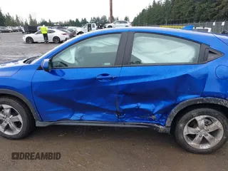 2018 Honda HR-V LX with VIN 3CZRU6H37JM712432, listed as a IAAI auction lot 41777654 with 14,385 mi miles. Bid and sale history available at carsss.com. Image 14.