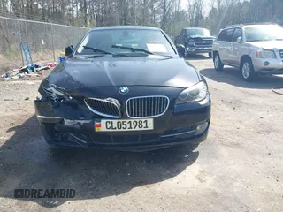 2011 BMW 5 Series 528i with VIN WBAFR1C59BC672733, listed as a IAAI auction lot 41777089 with 201,470 mi miles and . Bid and sale history available at carsss.com. Image 12.