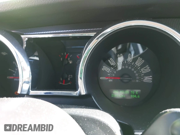 2007 Ford Mustang GT Deluxe with VIN 1ZVFT82H175367454, listed as a IAAI auction lot 41585612 with 210,182 mi miles. Bid and sale history available at carsss.com. Image 15.