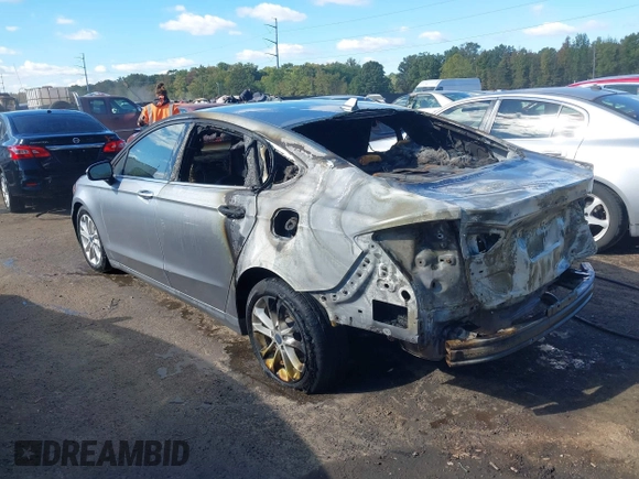 2020 Ford Fusion SE z VIN 3FA6P0LU4LR185202, wystawiony jako IAAI lot #40549321 z przebiegiem Nie podano mil oraz . Historia ofert i sprzedaży dostępna na DreamBid. Obrazek 3.