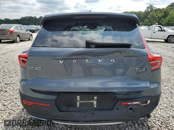 2020 Volvo XC40 Inscription with VIN YV4162UL2L2268301, listed as a Copart auction lot 68509984 with 85,758 mi miles and Salvage Title. Bid and sale history available at DreamBid. Image 6.