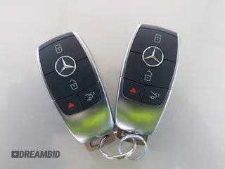 2022 Mercedes-Benz GLC 300 with VIN W1N0G8DB2NG109881, listed as a IAAI auction lot 42396933 with 30,233 mi miles and . Bid and sale history available at DreamBid. Image 11.