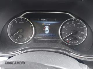 2018 Nissan Maxima SV z VIN 1N4AA6AP9JC369624, wystawiony jako IAAI lot #41902943 z przebiegiem 121 615 mil mil oraz . Historia ofert i sprzedaży dostępna na DreamBid. Obrazek 7.
