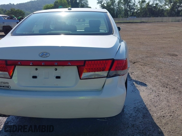 2007 Hyundai Azera GLS with VIN KMHFC46D67A189479, listed as a IAAI auction lot 42641536 with 127,281 mi miles and . Bid and sale history available at DreamBid. Image 18.