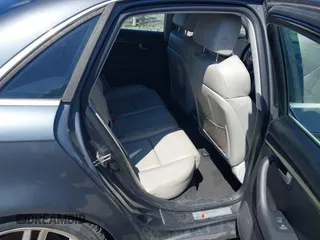 2007 Audi S4 z VIN WAUGL78E47A030571, wystawiony jako IAAI lot #41969041 z przebiegiem 170 319 mil mil oraz . Historia ofert i sprzedaży dostępna na DreamBid. Obrazek 8.