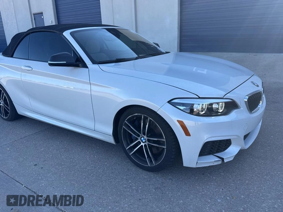 2018 BMW 2 Series M240i with VIN WBA2N1C56JVC28015, listed as a Copart auction lot 86337364 with 68,261 mi miles and Clean Title. Bid and sale history available at carsss.com. Image 1.
