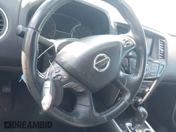 2015 Nissan Pathfinder S with VIN 5N1AR2MNXFC624659, listed as a IAAI auction lot 42033206 with 170,773 mi miles and . Bid and sale history available at DreamBid. Image 11.