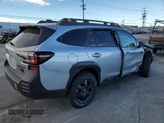 2025 Subaru Outback Wilderness with VIN 4S4BTGUD1S3102717, listed as a Copart auction lot 87451924 with 6,085 mi miles and Salvage Title. Bid and sale history available at carsss.com. Image 3.