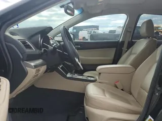 2015 Subaru Outback Limited z VIN 4S4BSANC2F3338935, wystawiony jako Copart lot #56430425 z przebiegiem 54 248 mil mil oraz Szkoda całkowita • Salvage title. Historia ofert i sprzedaży dostępna na DreamBid. Obrazek 7.