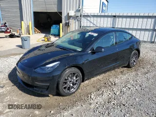 2022 Tesla Model 3 with VIN 5YJ3E1EAXNF286180, listed as a Copart auction lot 52299105 with 129,824 mi miles and Clean Title. Bid and sale history available at carsss.com. Image 1.