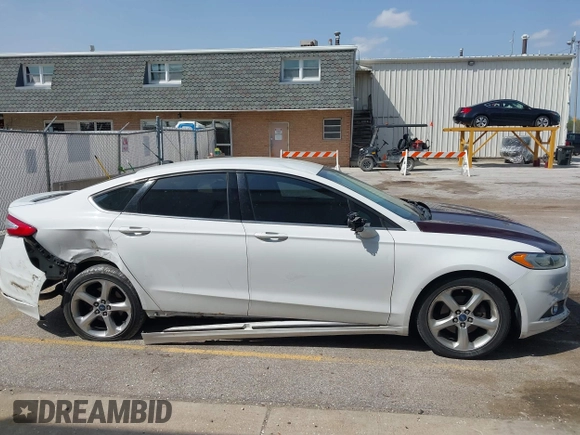 2013 Ford Fusion SE with VIN 3FA6P0HR3DR182796, listed as a IAAI auction lot 42147273 with 121,815 mi miles and . Bid and sale history available at DreamBid. Image 13.