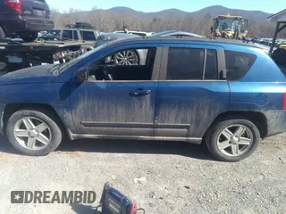 2010 Jeep Compass North Edition with VIN 1J4NF4FB8AD524893, listed as a IAAI auction lot 41692736 with 152,432 mi miles. Bid and sale history available at carsss.com. Image 15.