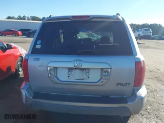 2004 Honda Pilot EX with VIN 2HKYF18464H512952, listed as a IAAI auction lot 41373720 with 306,406 mi miles. Bid and sale history available at carsss.com. Image 17.
