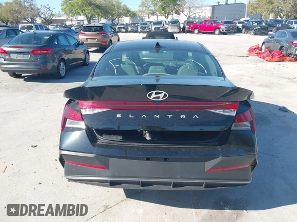 2024 Hyundai Elantra SE with VIN KMHLL4DG9RU802003, listed as a IAAI auction lot 41684367 with 2,760 mi miles and . Bid and sale history available at DreamBid. Image 16.