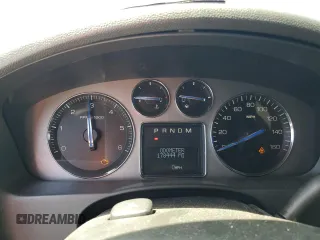2007 Cadillac Escalade z VIN 1GYEC63897R327675, wystawiony jako Copart lot #57472405 z przebiegiem 178 444 mil mil oraz Szkoda całkowita • Salvage title. Historia ofert i sprzedaży dostępna na DreamBid. Obrazek 9.