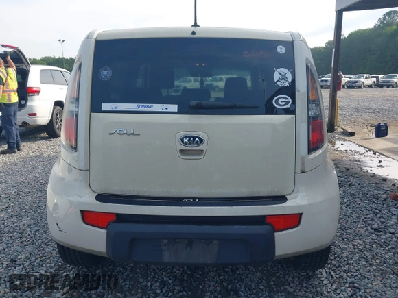 2010 Kia Soul + with VIN KNDJT2A2XA7098227, listed as a IAAI auction lot 42132556 with 240,712 mi miles and . Bid and sale history available at DreamBid. Image 12.