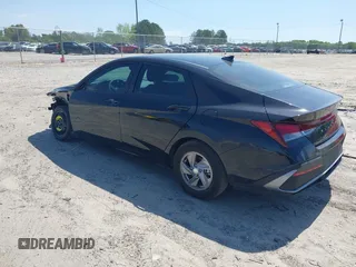 2024 Hyundai Elantra SE with VIN KMHLL4DG3RU832968, listed as a IAAI auction lot 42005178 with 19,175 mi miles and . Bid and sale history available at DreamBid. Image 3.