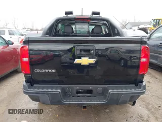 2018 Chevrolet Colorado 4WD ZR2 with VIN 1GCPTEE1XJ1150987, listed as a IAAI auction lot 41866089 with 1 mi miles. Bid and sale history available at carsss.com. Image 17.
