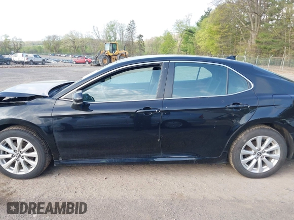 2020 Toyota Camry LE with VIN 4T1C11AK2LU393699, listed as a IAAI auction lot 42123267 with 66,932 mi miles and . Bid and sale history available at carsss.com. Image 15.