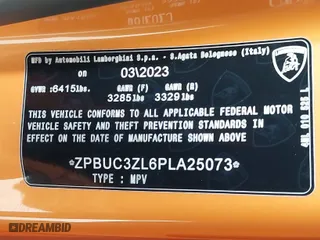 2023 Lamborghini Urus Performante with VIN ZPBUC3ZL6PLA25073, listed as a IAAI auction lot 41450564 with 13,945 mi miles. Bid and sale history available at carsss.com. Image 9.