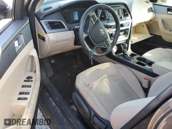 2017 Hyundai Sonata 2.4L z VIN 5NPE24AF6HH540980, wystawiony jako Copart lot #74983064 z przebiegiem 126 008 mil mil oraz Szkoda całkowita • Salvage title. Historia ofert i sprzedaży dostępna na DreamBid. Obrazek 8.