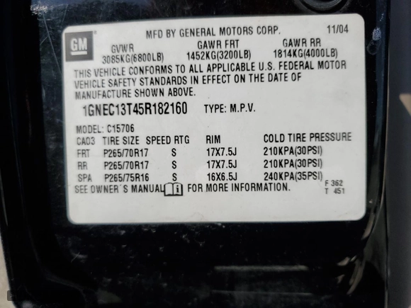 2005 Chevrolet Tahoe Z71 with VIN 1GNEC13T45R182160, listed as a Copart auction lot 52015515 with 261,701 mi miles and Salvage Title. Bid and sale history available at carsss.com. Image 13.