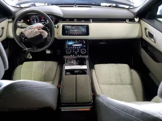 2019 Land Rover Range Rover Velar R-Dynamic SE with VIN SALYL2FV8KA211395, listed as a Copart auction lot 52767055 with 38,478 mi miles and Salvage title. Bid and sale history available at DreamBid. Image 8.