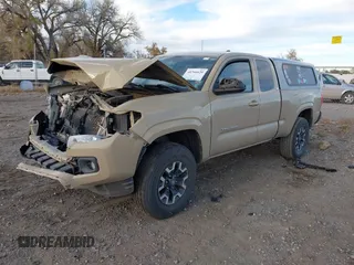 2016 Toyota Tacoma SR with VIN 5TFRX5GN8GX057937, listed as a IAAI auction lot 40760420 with 113,698 mi miles and . Bid and sale history available at DreamBid. Image 19.