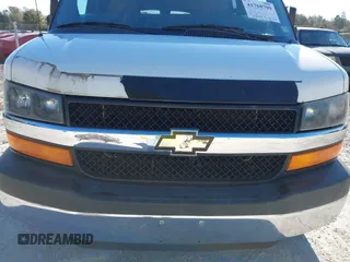 2015 Chevrolet Express Passenger LT with VIN 1GAZG1FG4F1145356, listed as a IAAI auction lot 41768799 with 134,492 mi miles and . Bid and sale history available at DreamBid. Image 6.